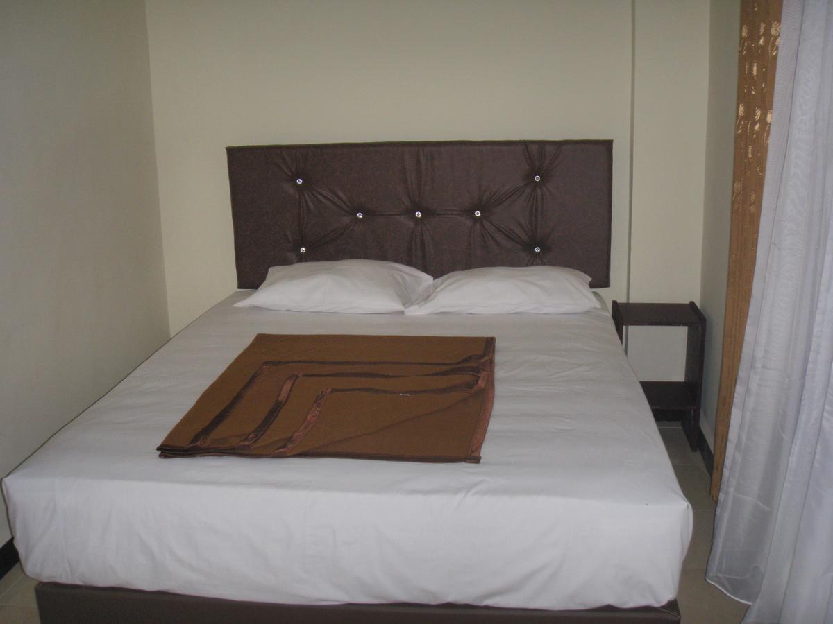 Dena Hotel Soe Exterior photo